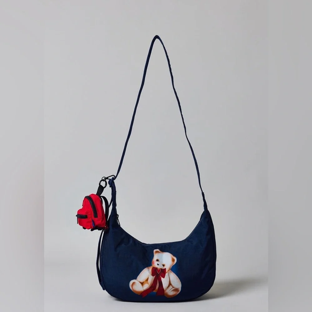 BAGGU UO Exclusive Teddy Bear Medium Nylon Crescent Bag NWT - Picture 2 of 8